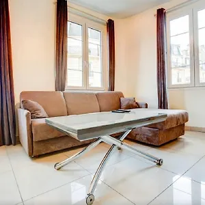  Apartment Notre Dame Bright