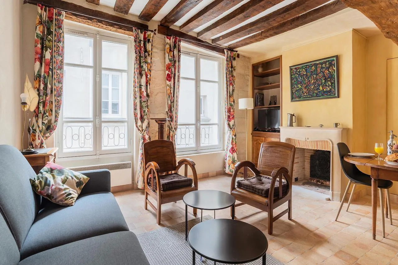 Private Studio - Latin Quarter - Pantheon